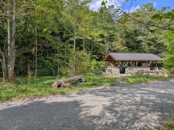 ソロキャンプ特化のキャンプ場を作ろうと思う