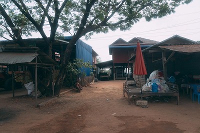 【画像】こういうタダ同然で売られてる戸建てに1人で暮らすのもありだよな？