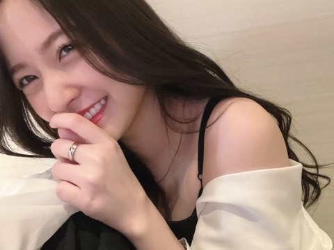 【速報】金川紗耶、毛穴が見えるほどのアップで見た結果www