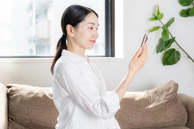 女さん「好きな人がXperia使ってたから冷めた。iPhone以外無理だわ！」
