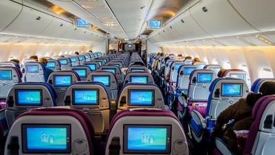 【悲報】五輪メダリスト様「私ら国の英雄なのにエコノミーなの？ｗ」