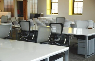 ネチネチ系揚げ足取りオッサン社員が、退職することに。上司「俺君、送別会の幹事お願いします」俺「御冗談でしょ？(大声)」職場「シーン」→結果…