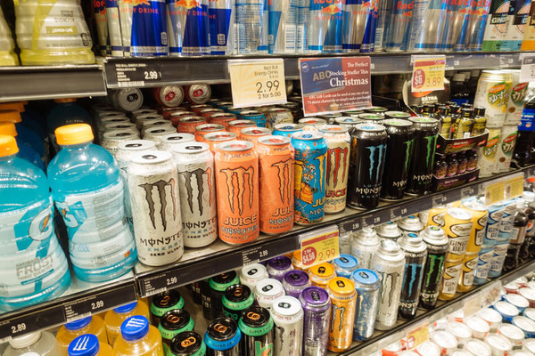 【警告】研究者『うつ病のリスクが高い人、”この飲み物”が大好き！！』⇒