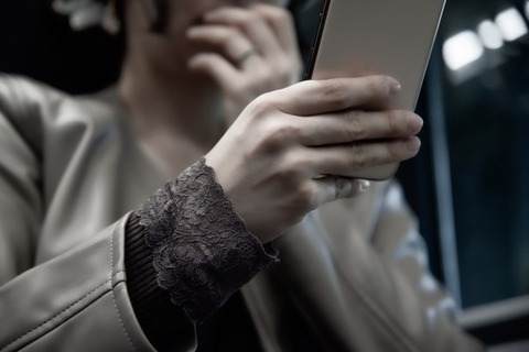 【画像あり】このままだとヌード写真晒されるかもしれない⇒！！