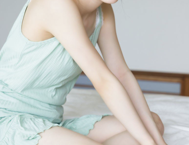 【画像】陸上部JK「わたしの足太いですか？」←ムチムチすぎ