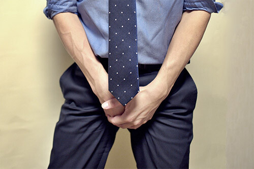 女友達「今から10個ワードを言うから勃起したら負けね」ワイ「余裕だわｗ」女友達「好き…」