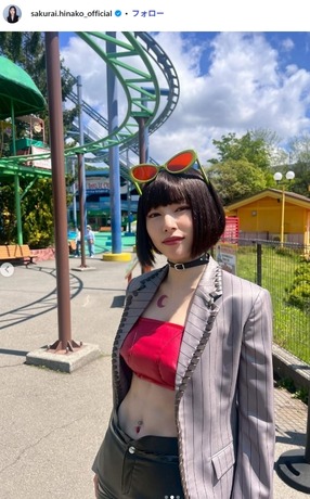 【衝撃画像】桜井日奈子さん、腹筋バキバキ＆へそピアスを開けてしまう・・・実写映画「SAKAMOTO DAYS」帯黒役オフショットが大反響！！！