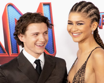 【画像】スパイダーマン新作、既存の黒人ヒロインを差し置いてエチエチ白人さん(23)を新ヒロインにしてしまうwww