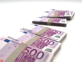 300万円貸した親友が、自ら命を絶っていたことが判明。親友親「金を回収しに来るなんてお前は鬼か！10万やるから帰れ！」俺(この10万はすぐ使ってしまおう…)→結果…