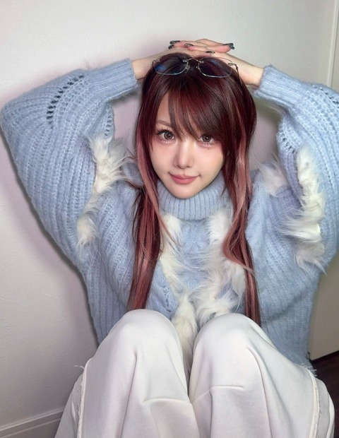 田中れいな「このジャケ写。こんな衣装やったっけ?!おっ〇いしか隠れてないやん!!笑」