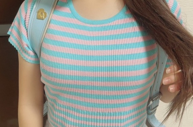 【画像】中国のウマ娘、立ちバックだった