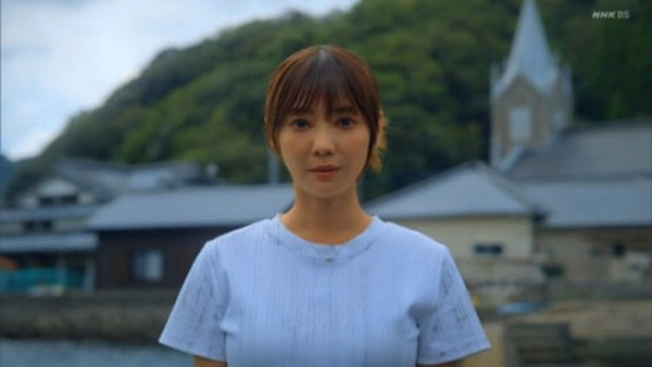 【画像】倉科カナさん(37)の身体、刺激が強すぎるwww