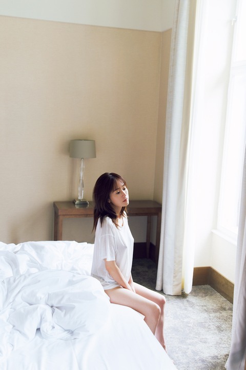 【画像】前田敦子さん、ノーブラwww