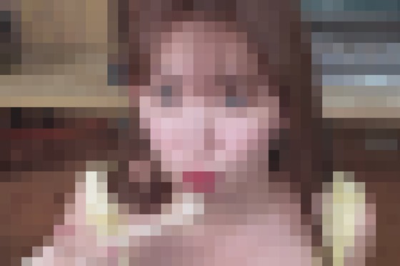 【朗報】小嶋陽菜さん(37)むっちむちwww