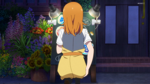 お尻がでかすぎてミニスカートの裾が乗っかってそうなラブライブ！キャラ