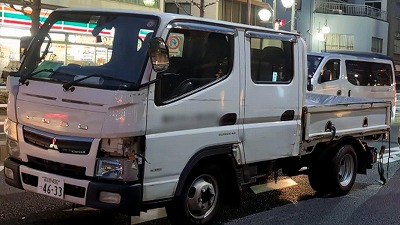 【悲報】『幻覚を見ていた』都内爆走のアメリカ人、おクスリ不起訴コースか！？www