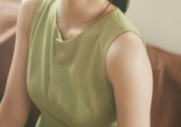 【画像】女の子の『腋』、ほぼ性器だったwww