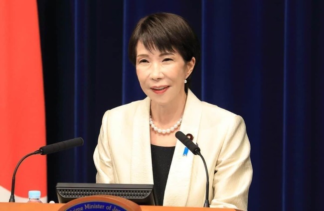 中道「# ママ戦争止めてくるわについてどう思う？」 進次郎「同感なので防衛力強化します」