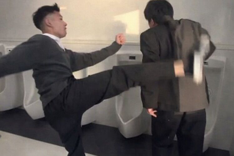 栃木県立高校でトイレでイジメ・暴行動画！男子生徒が書類送検されたやんww