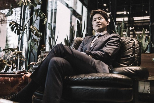 【衝撃】ガジェット系YouTuber、骨延長手術で身長を伸ばしてみた結果･･･！