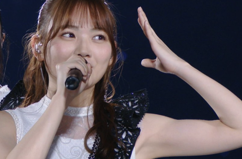 【画像】田村真佑が着用したランジェリー、過激すぎwww