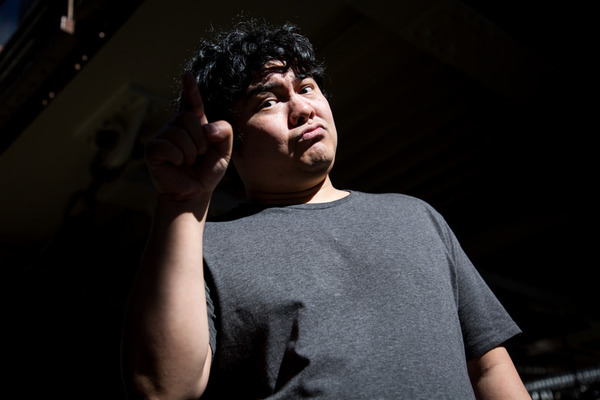 【衝撃】客「つまんねぇぞ！ｗｗ」ワイ芸人「え？じゃあ君今からステージ上に上げるから何か面白いことやって」→結果www