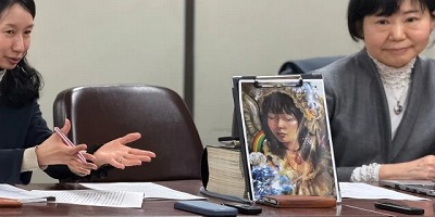 【悲報】女子高生と毎月セ●クスしてウ●コ食わせて野外で裸にさせた教師、訴訟される・・・