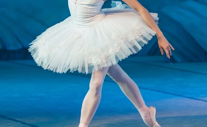 【画像】バレエ元日本3位がAVデビューでお祭り状態www