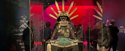 【悲報】大英博物館「武士階級の半分が女性だった」→炎上してしまう・・・・・