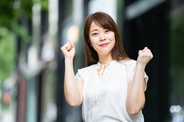 【画像】この37歳の女性に告白されたら？www