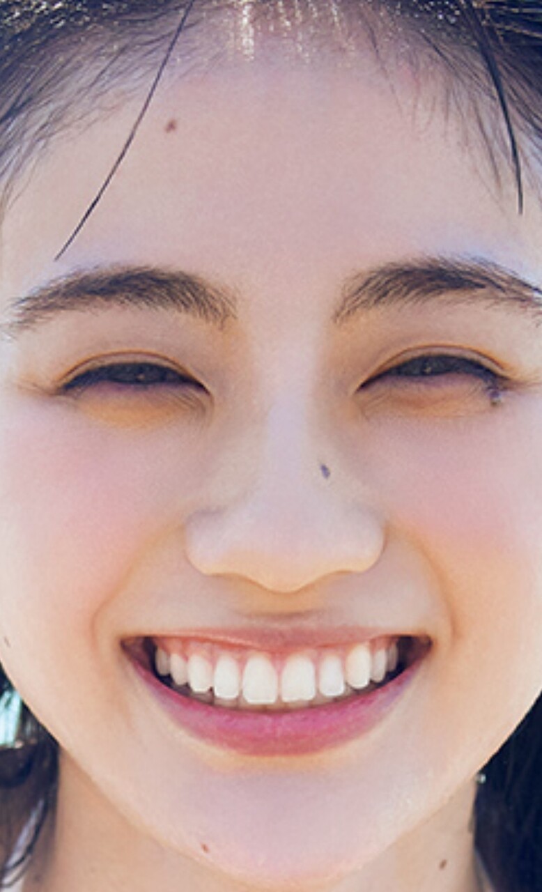 【画像】乃木坂のエース、エロ水着解禁www