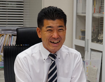 チュドカク泉健太「カタログ追及とかしてる場合じゃない、政策議論優先だろうが！」