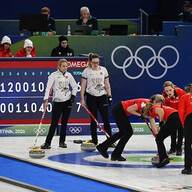 カナダ女子カーリング、また不正疑惑！？その真相とは