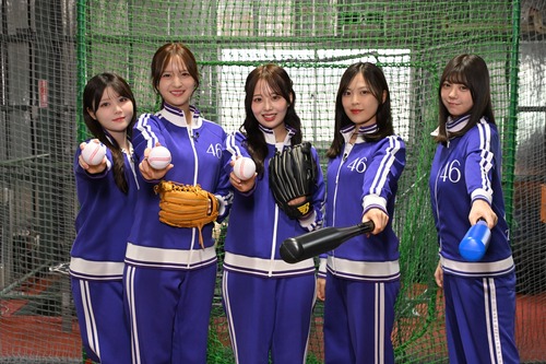 【朗報】乃木坂野球部、全員デカい
