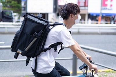 【画像】配達員、Uberや出前館を駆使して1ヶ月で95万円を稼いでしまうwww