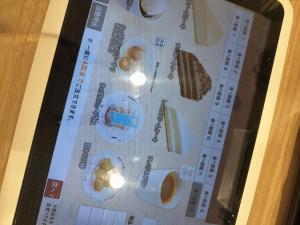 カッパ寿司の食べ放題来てるんやが