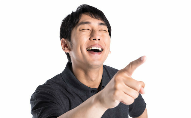 【自業自得】同窓会で私の火傷の跡を見て「うわ！こいつの手ぇきったね！ｗｗ何この手、女の手じゃねーよｗｗ」と言った同級生のその後…