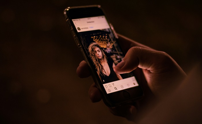 【画像】インスタで集めたケツデカ女さん貼ってく