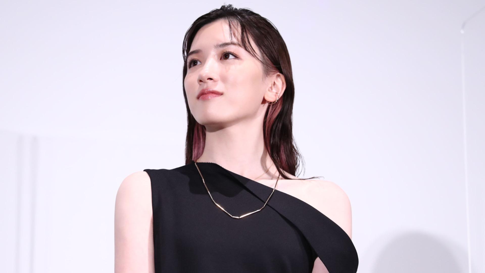 浜辺美波やっぱかわいいｗｗｗ何やこれｗ