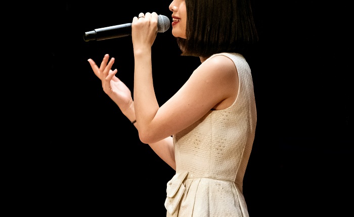 【画像】緑黄色社会のボーカルのお○ぱい