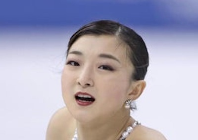 【画像】フィギア坂本花織(25)の身体がいくらなんでもエチエチすぎる！