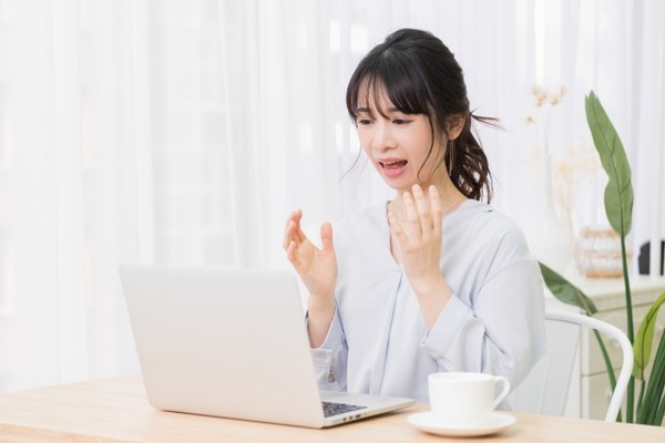 【衝撃】ギャル芸人さん「ロケ中だけど人妻カミングアウトしたろwww」⇒！