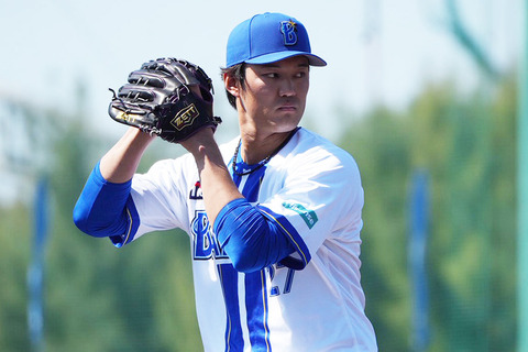 【悲報】藤浪晋太郎さん、二軍でも3回6K4四死球1悪送球。劇場支配人が止まらない