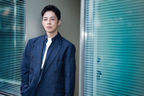 【悲報】100億目標のプペル2さん、映画館で昼2席しか埋まらず大爆死してしまうwww