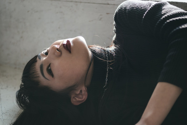 【画像】ユニクロのモデルがえっっっろすぎるwww