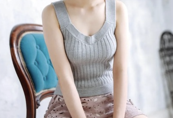 【速報】声優の佐倉綾音さん、彼氏以外に胸を挟ませていた