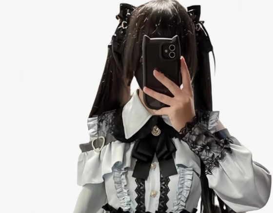 【画像】ドイツ人の18歳少女が大阪西成のあいりん地区を一人旅行してしまった結果www