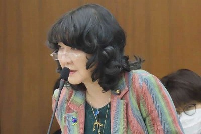 【悲報】財務大臣「広がる“NISA貧乏”にショックを受けたわ…ちゃんと国民を教育したい！！」