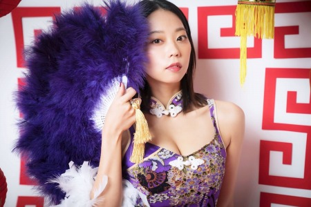 【画像】服を着た青山ひかるさん、お前らの想像の10倍増し