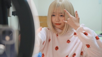 【画像】頂き女子りりちゃん「私は悪くない。クソが！死ね日本！」